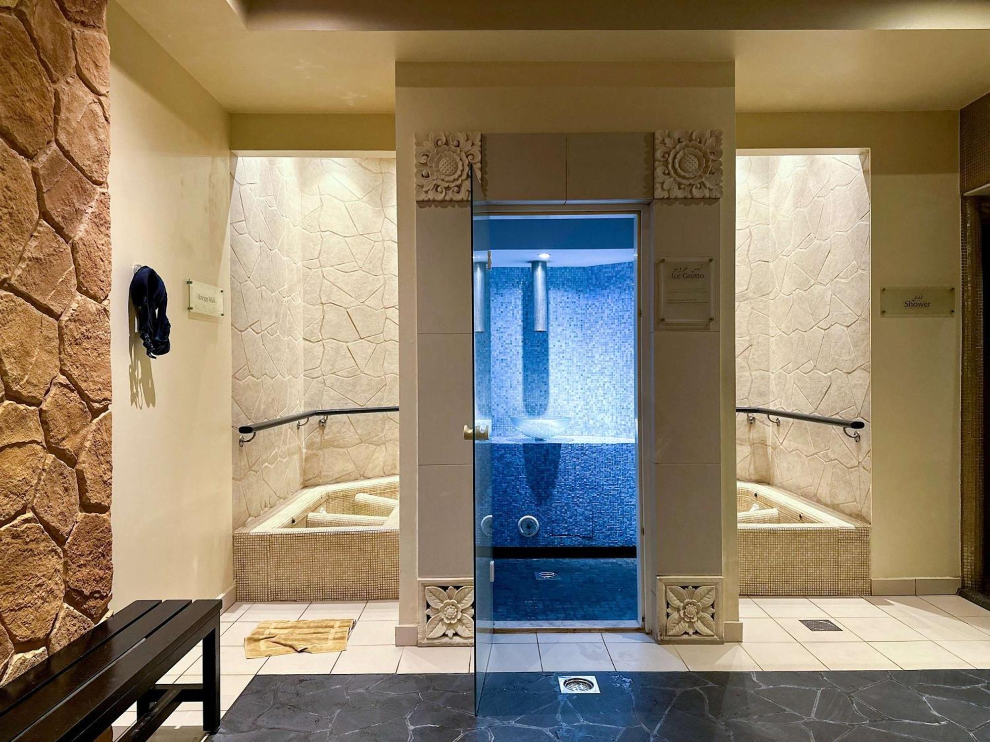 Fabulous 1 Bedroom Apartment At 5 Star Resort Dubai Eksteriør billede